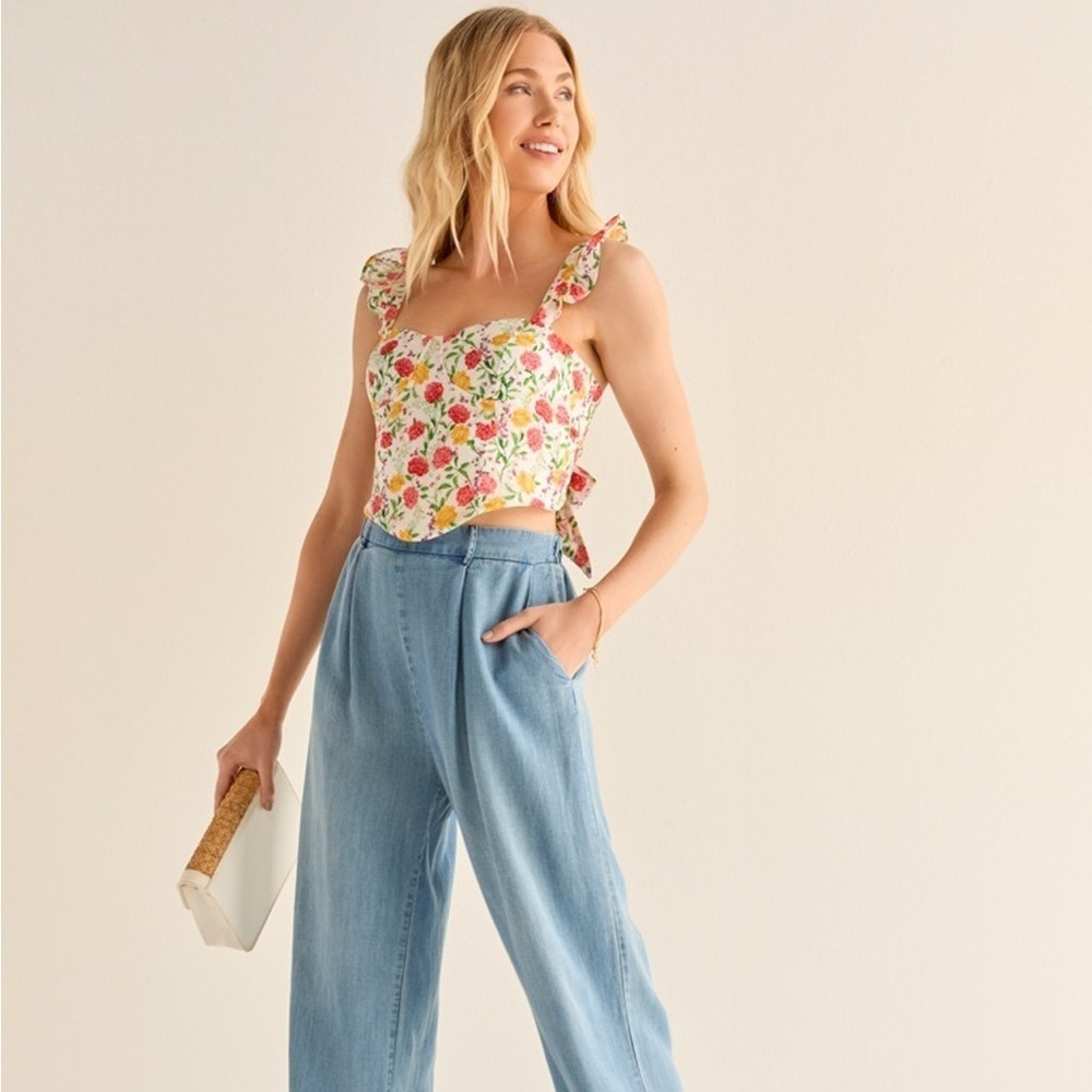 Francesca’s - Bow Back Corset Floral Blouse - Picture 4 of 7